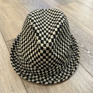 Goorin Bros. Black and cream hat size medium
